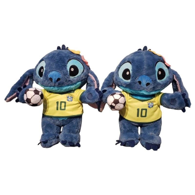 (StitchBall-35Cm) Stitch Standing With Football 35Cm