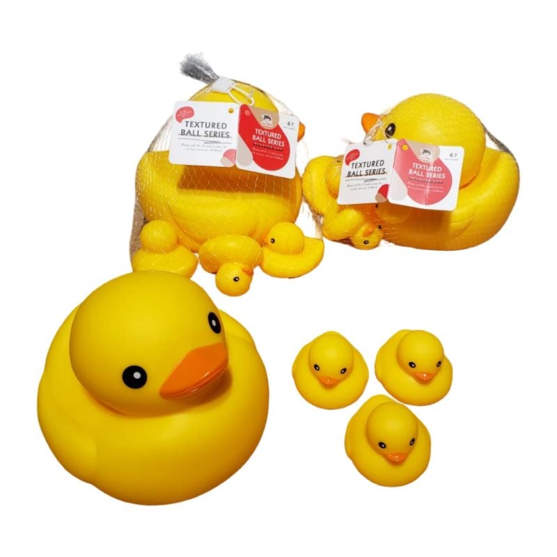 (BLS82-14) Chuchu Duck,W/3Pcs Small Duck, Net Bag